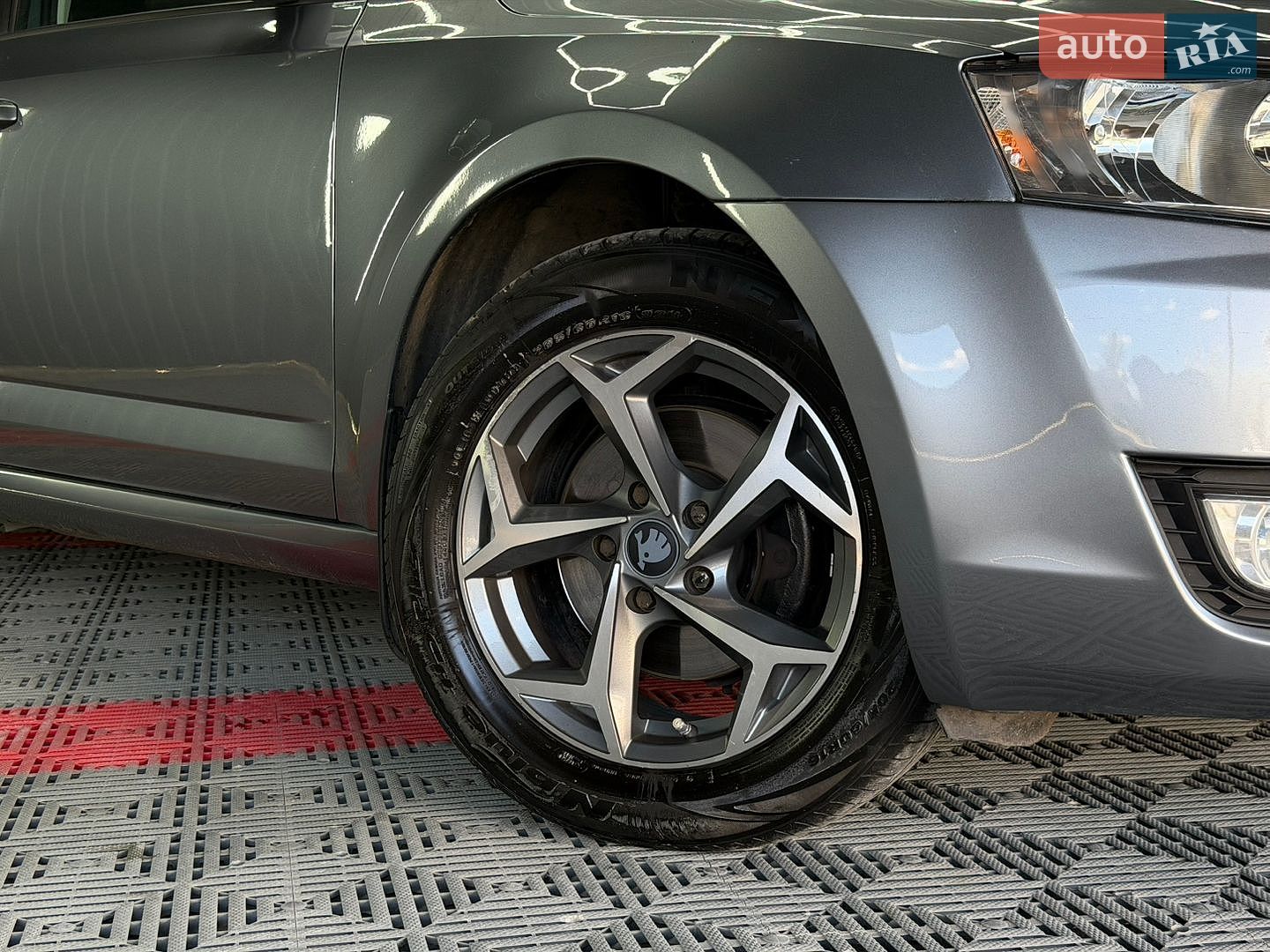 Skoda Octavia 2013 VIN TMBAG7NEXD0031467 фото оголошення 6 з 29