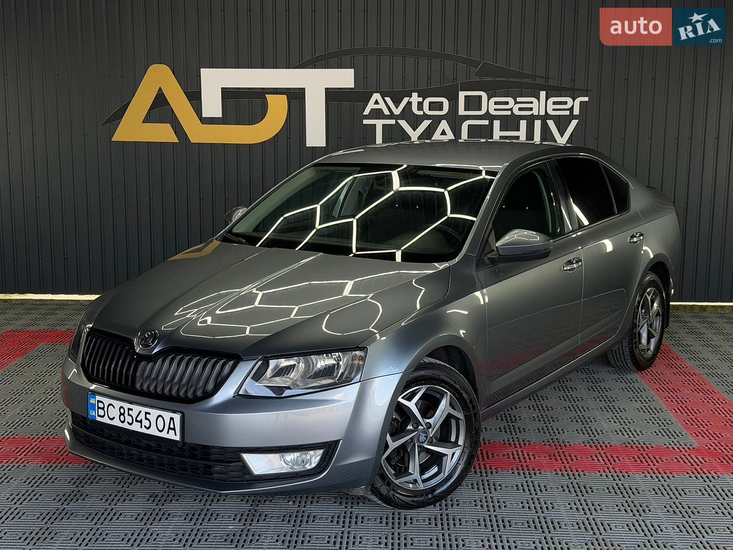 Skoda Octavia 2013 VIN TMBAG7NEXD0031467 фото оголошення 10 з 29