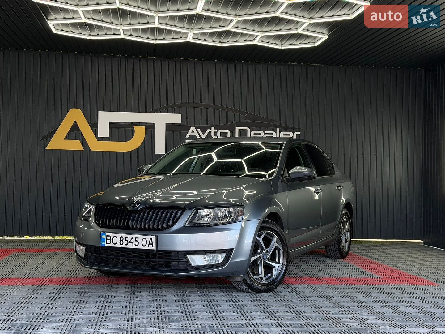 Skoda Octavia 2013 VIN TMBAG7NEXD0031467 фото оголошення 9 з 29