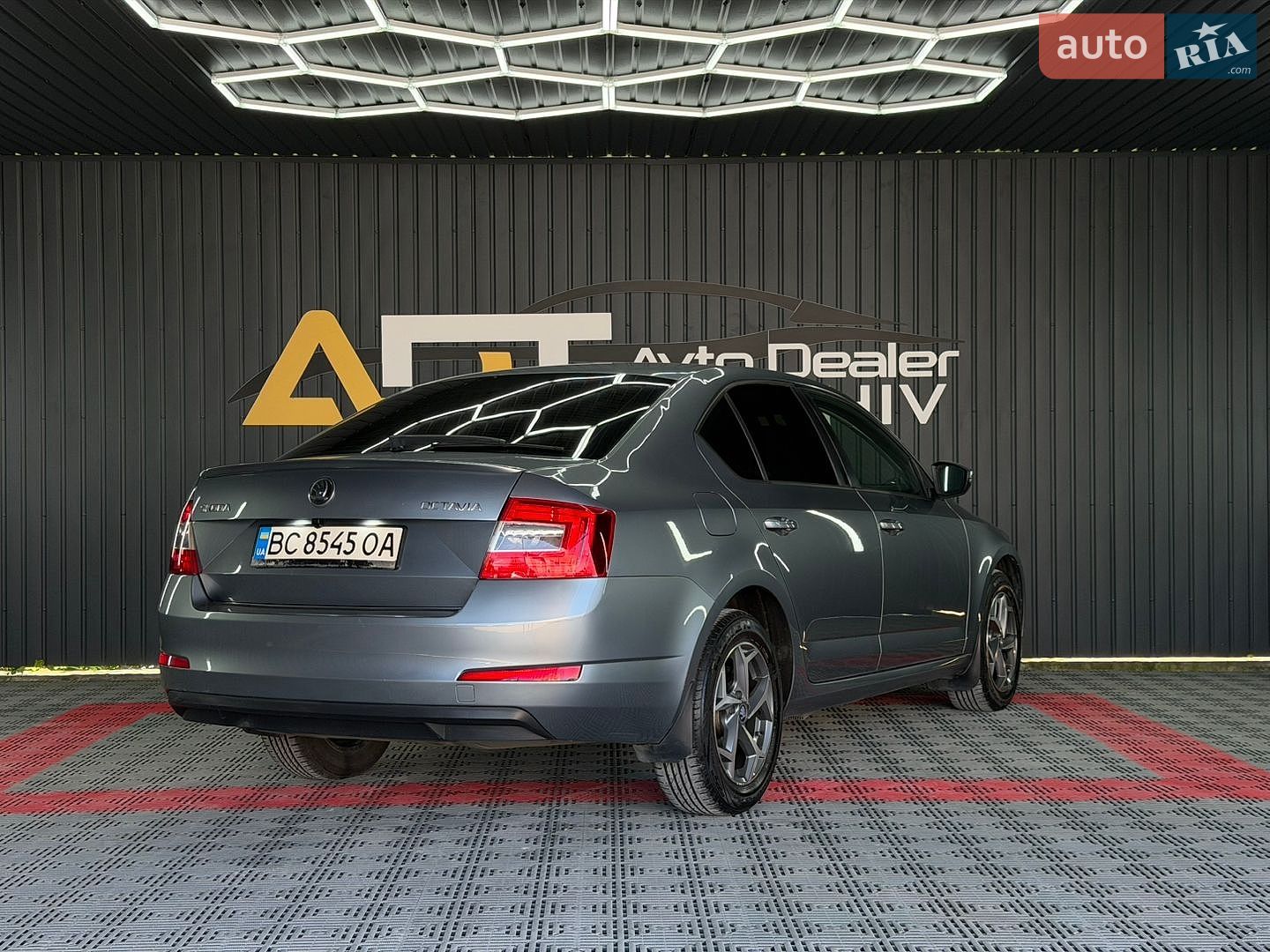 Skoda Octavia 2013 VIN TMBAG7NEXD0031467 фото оголошення 12 з 29