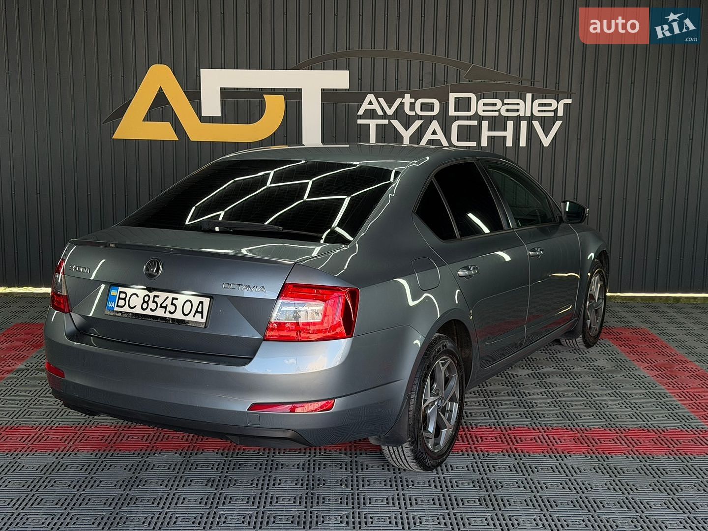 Skoda Octavia 2013 VIN TMBAG7NEXD0031467 фото оголошення 15 з 29