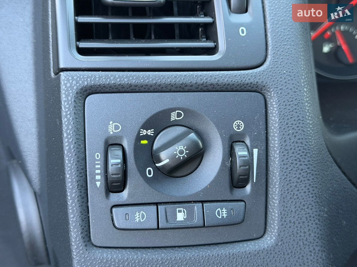 Volvo V50 2012 VIN YV1MW84E1C2678483 фото оголошення 45 з 69