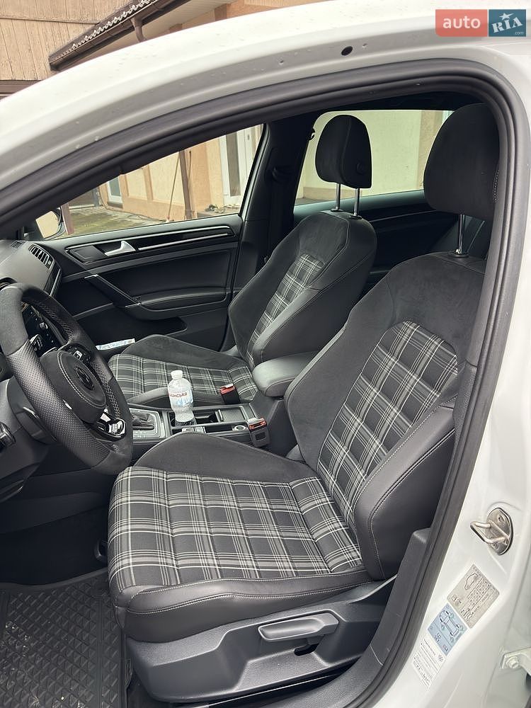 Volkswagen Golf 2016 VIN WVWZZZAUZGW237794 фото оголошення 5 з 6