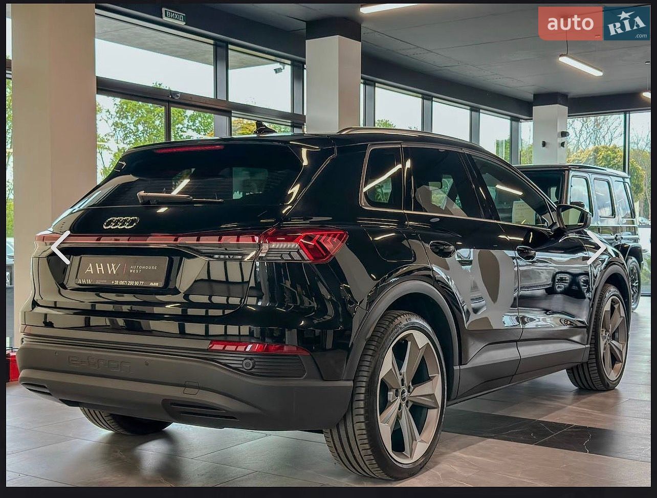 Audi Q4 e-tron 2022 VIN WAUZZZFZ8PP001063 фото оголошення 2 з 14