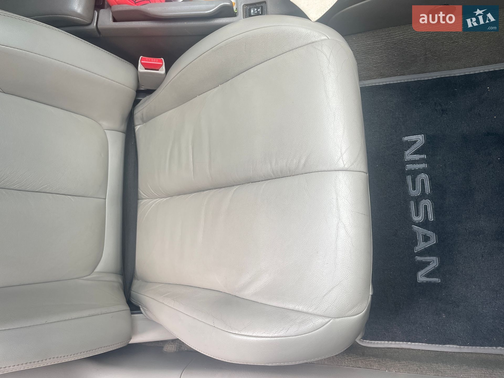Nissan Maxima 2005 VIN JN1CAUA33U0306210 фото оголошення 8 з 13