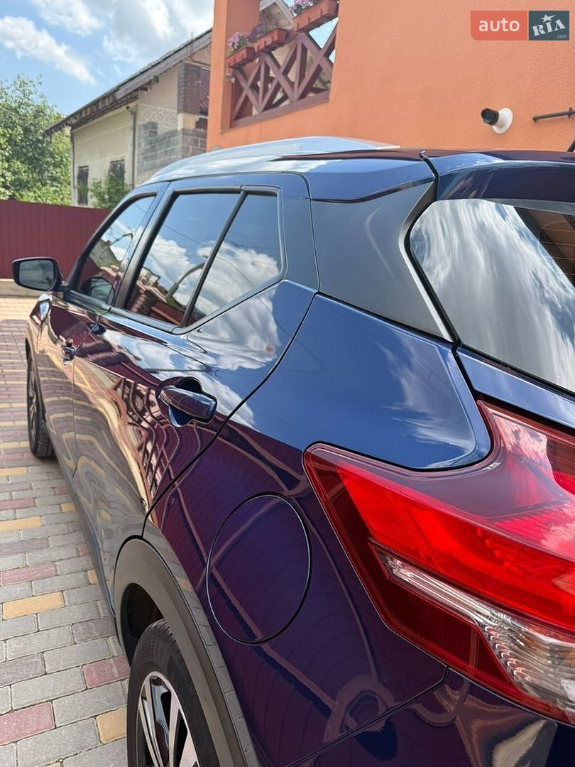 Nissan Kicks 2018 VIN 3N1CP5CU3KL477891 фото оголошення 3 з 9