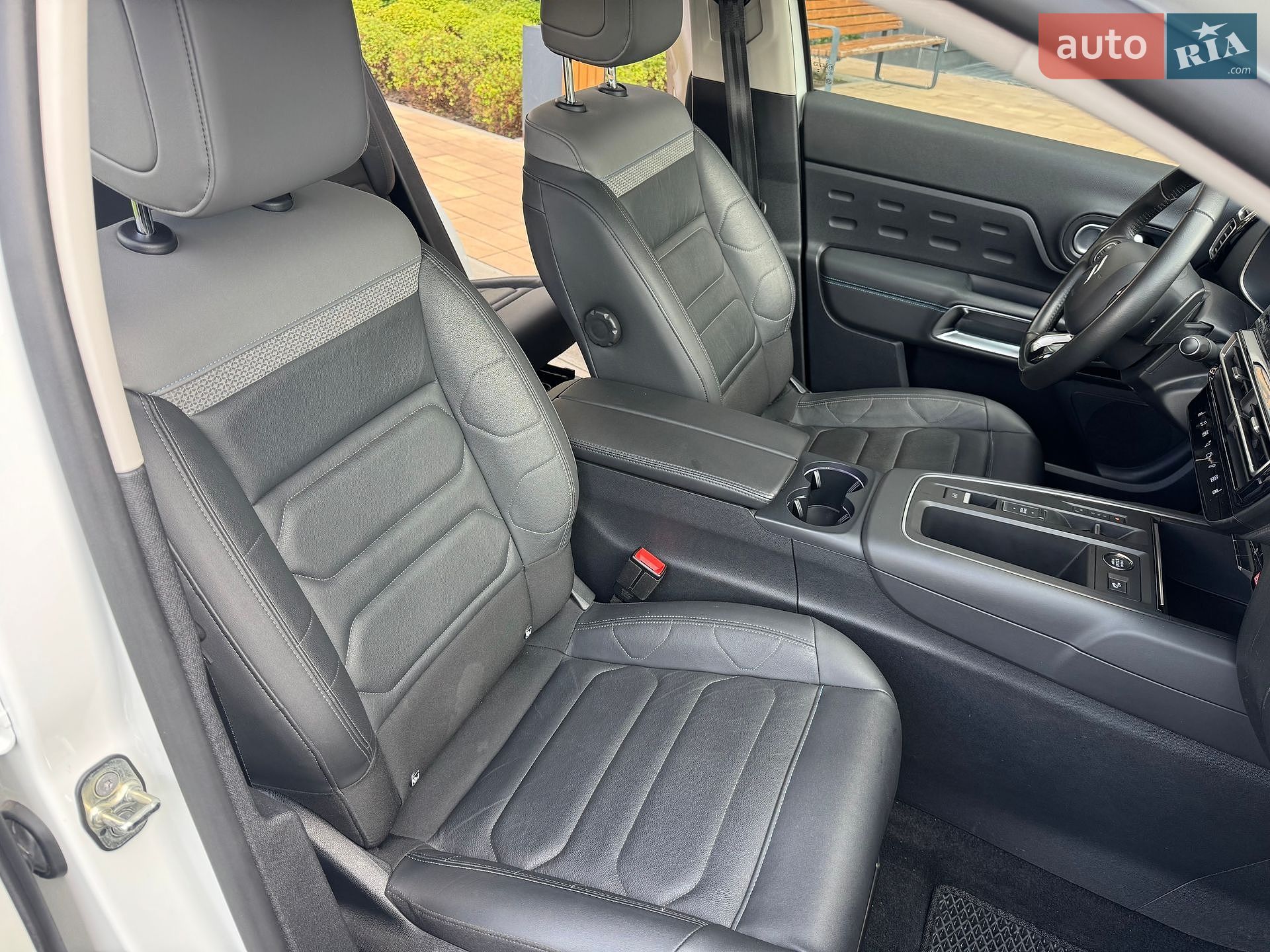 Citroen C5 Aircross 2023 VIN VR7AJEHZRPL046454 фото оголошення 21 з 47