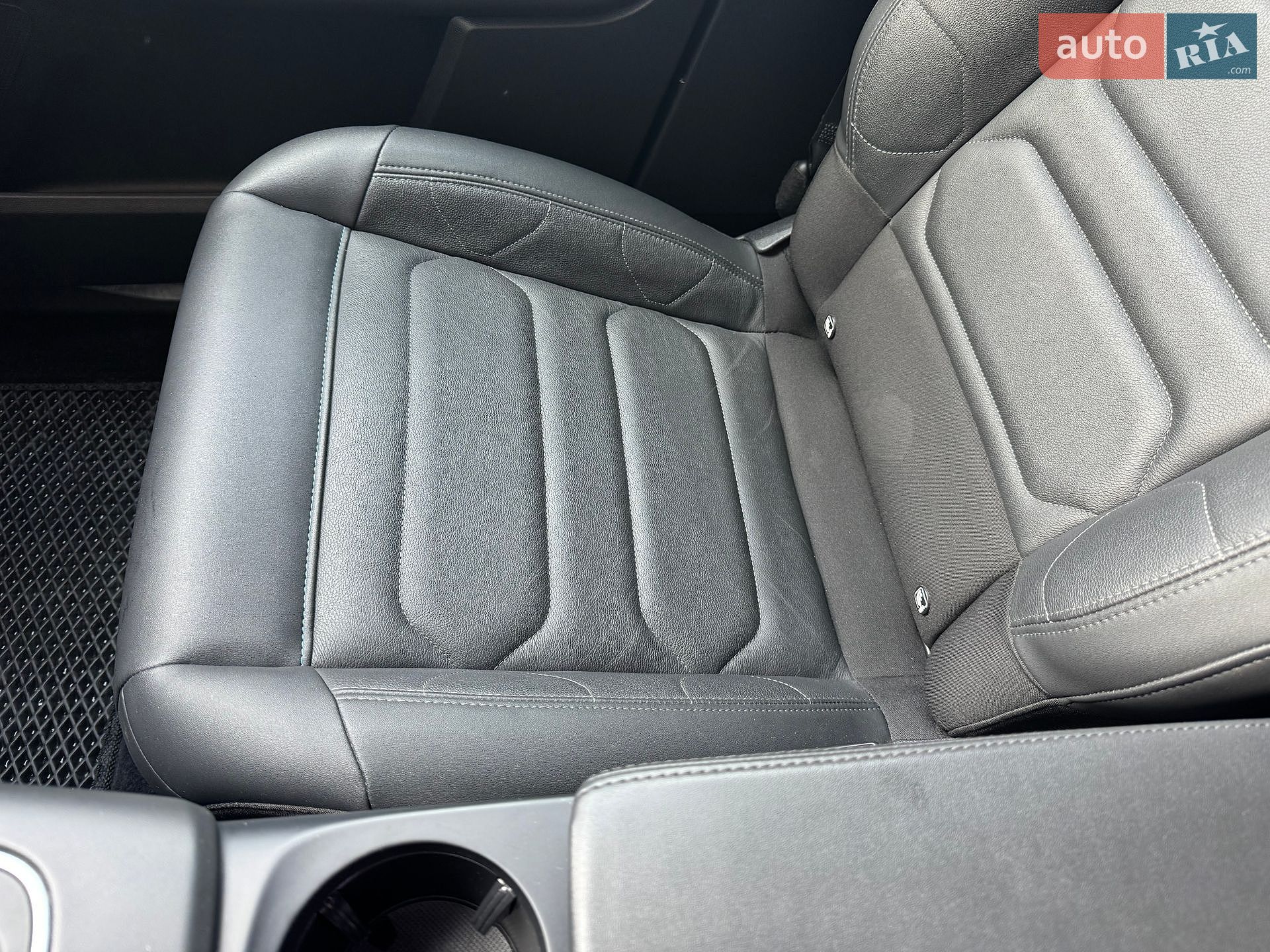 Citroen C5 Aircross 2023 VIN VR7AJEHZRPL046454 фото оголошення 32 з 47