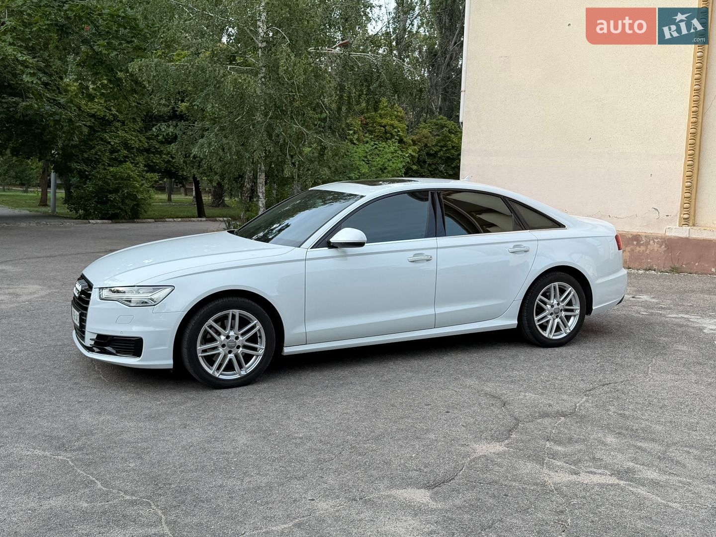 Audi A6 2015 VIN WAUZZZ4G0GN017965 фото оголошення 5 з 36