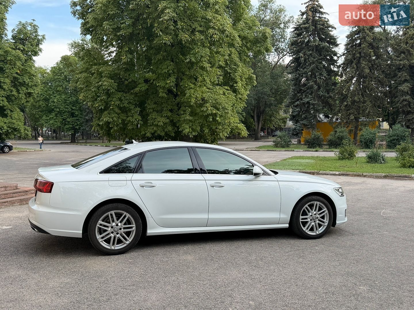 Audi A6 2015 VIN WAUZZZ4G0GN017965 фото оголошення 9 з 36