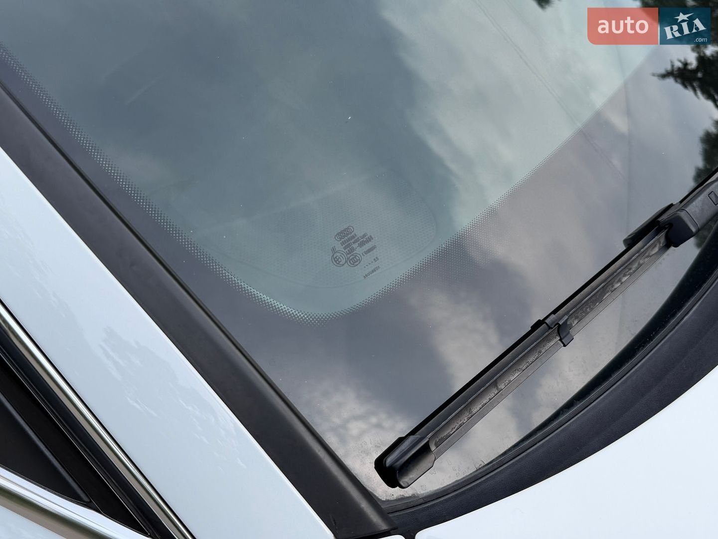 Audi A6 2015 VIN WAUZZZ4G0GN017965 фото оголошення 14 з 36