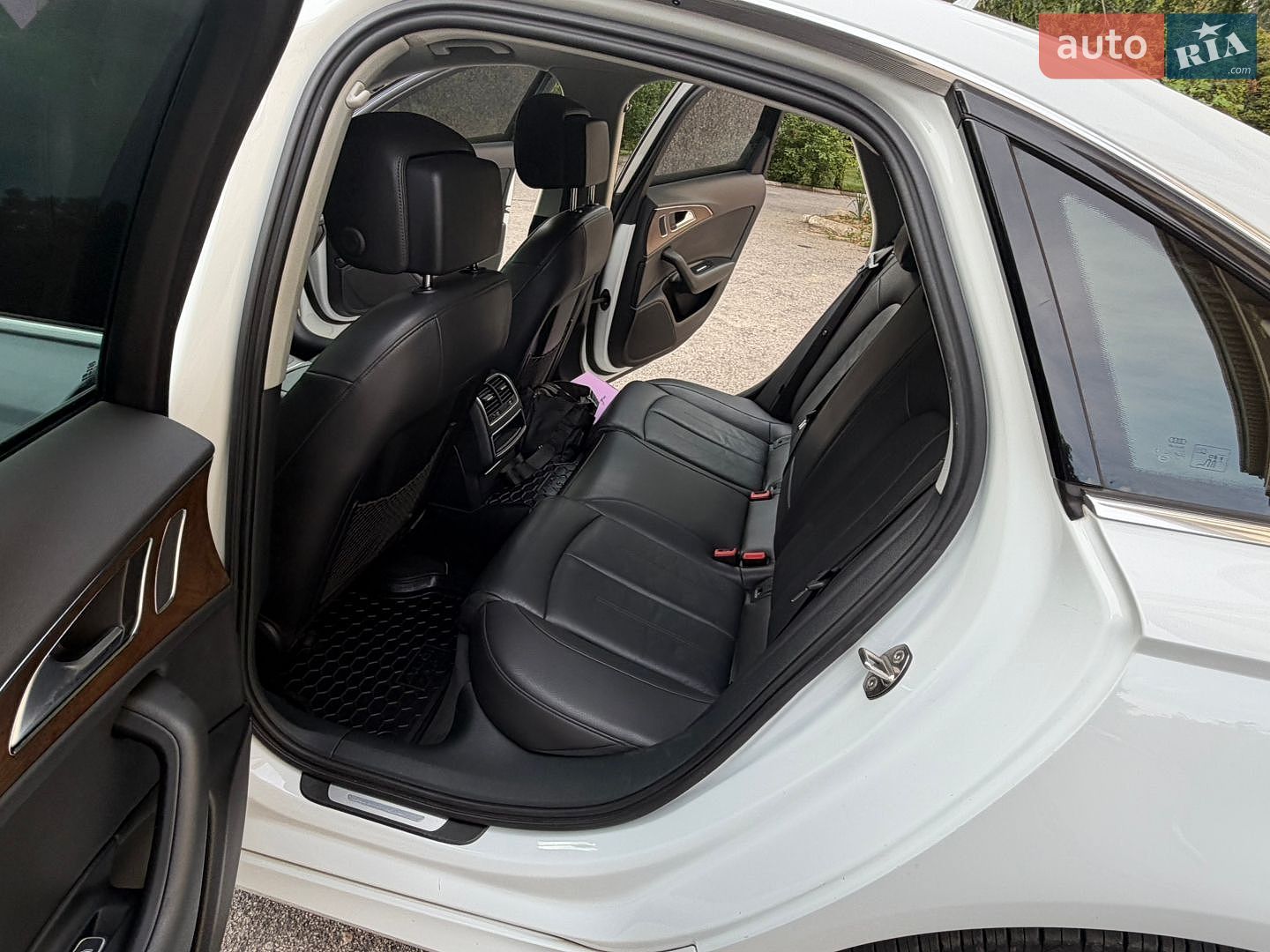 Audi A6 2015 VIN WAUZZZ4G0GN017965 фото оголошення 16 з 36