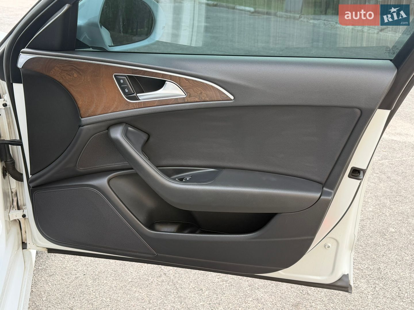 Audi A6 2015 VIN WAUZZZ4G0GN017965 фото оголошення 15 з 36