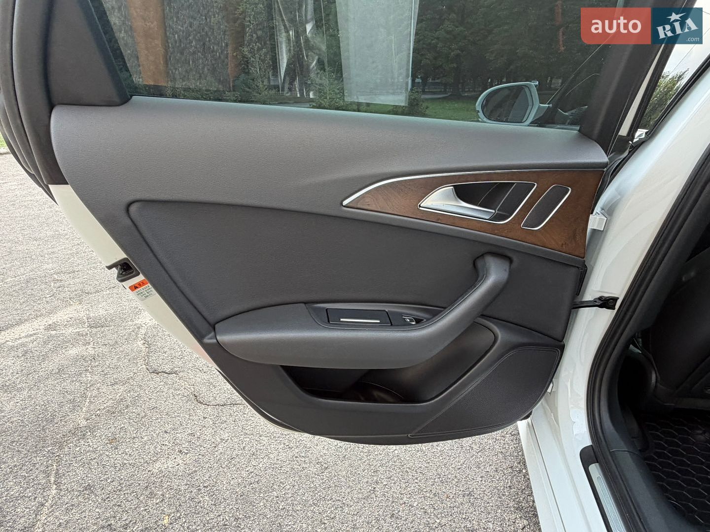 Audi A6 2015 VIN WAUZZZ4G0GN017965 фото оголошення 17 з 36