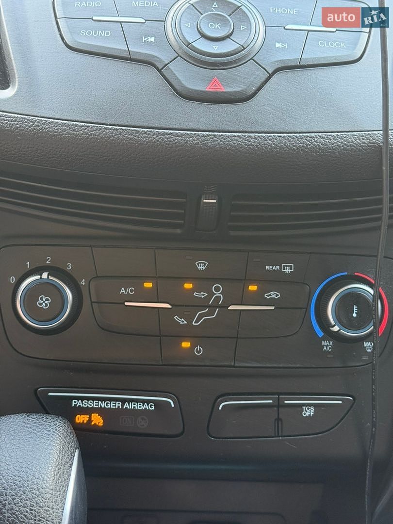 Ford Escape 2019 VIN 1FMCU0F71KUC48853 фото оголошення 9 з 12
