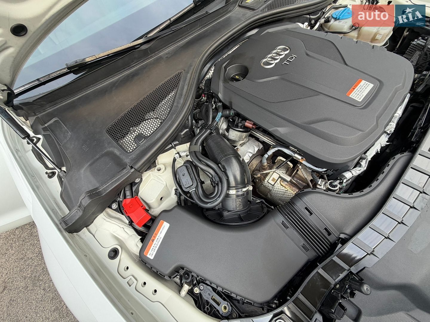 Audi A6 2015 VIN WAUZZZ4G0GN017965 фото оголошення 34 з 36