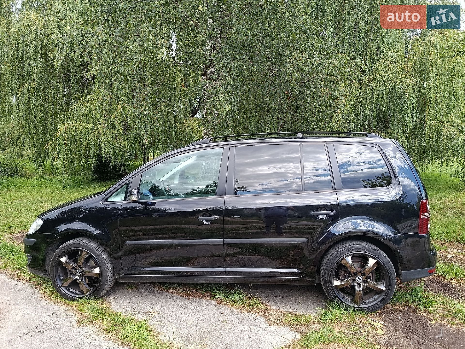 Volkswagen Touran 2009 VIN WVGZZZ1TZ9W098103 фото оголошення 11 з 24