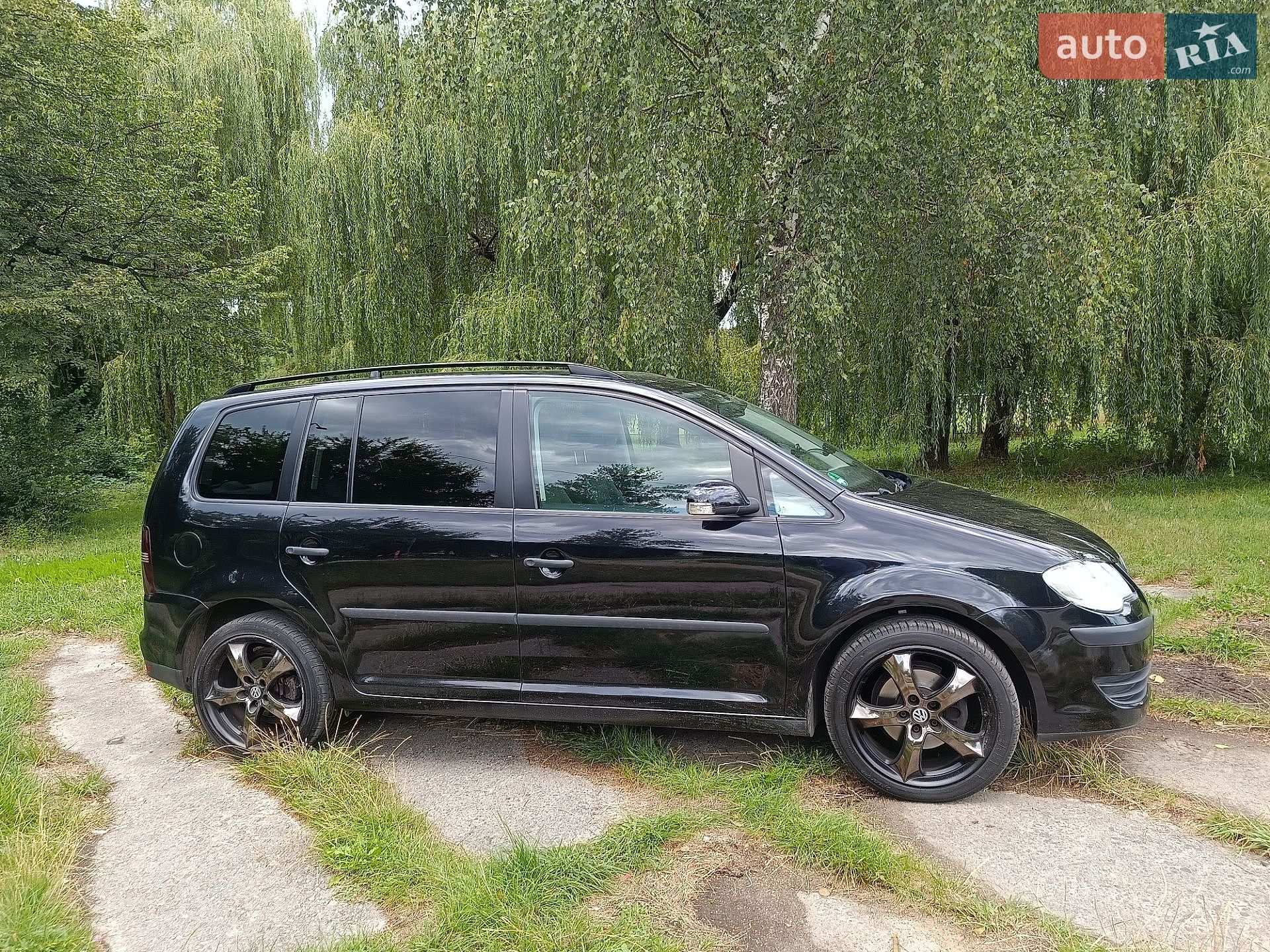 Volkswagen Touran 2009 VIN WVGZZZ1TZ9W098103 фото оголошення 3 з 24