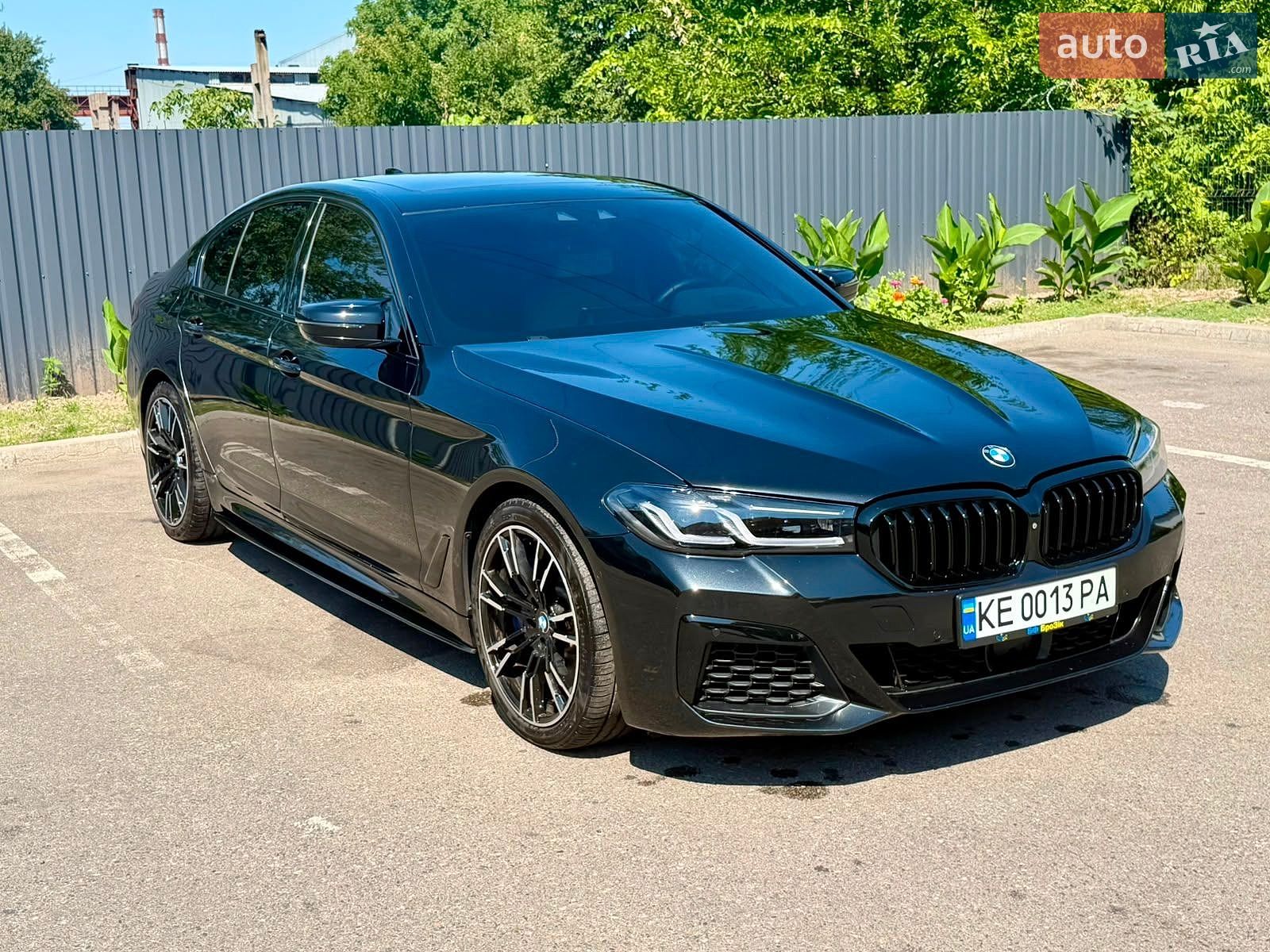 BMW 5 Series 2017 VIN WBAJE7C50JWC56336 фото оголошення 21 з 31