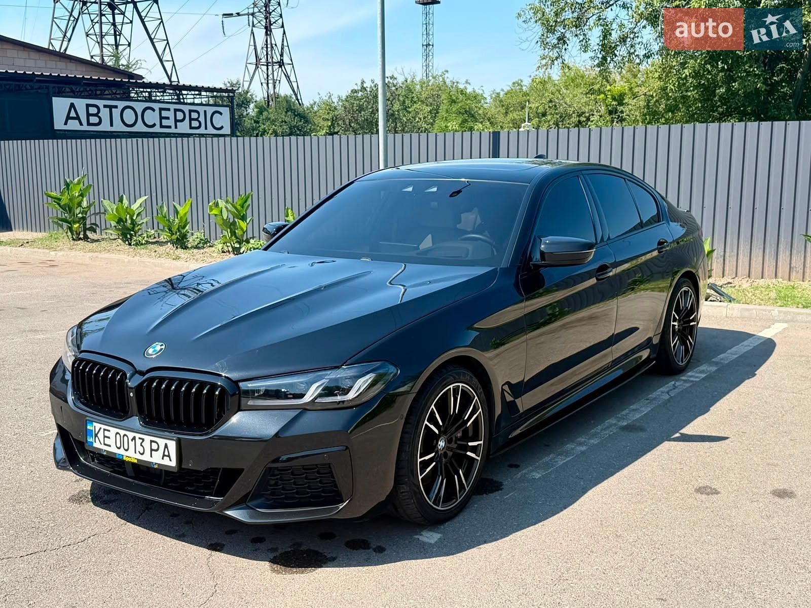 BMW 5 Series 2017 VIN WBAJE7C50JWC56336 фото оголошення 13 з 31