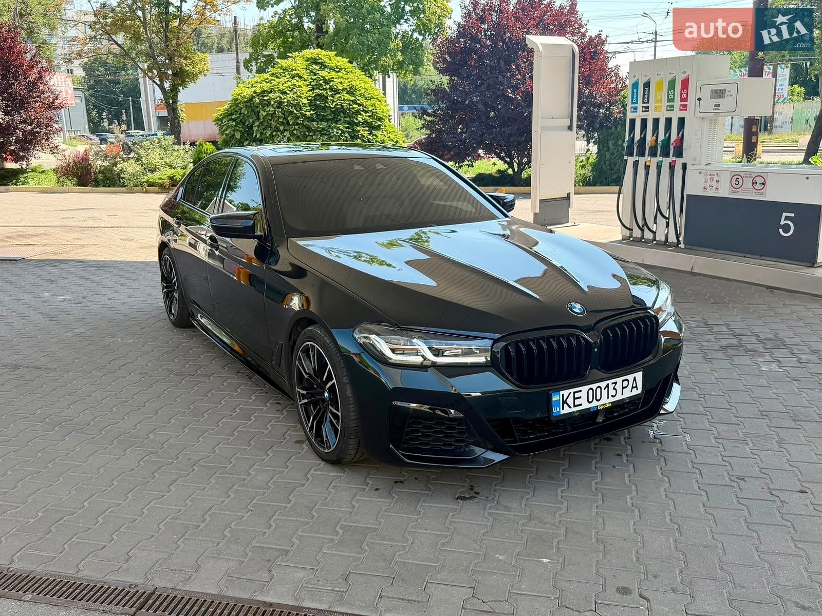 BMW 5 Series 2017 VIN WBAJE7C50JWC56336 фото оголошення 11 з 31