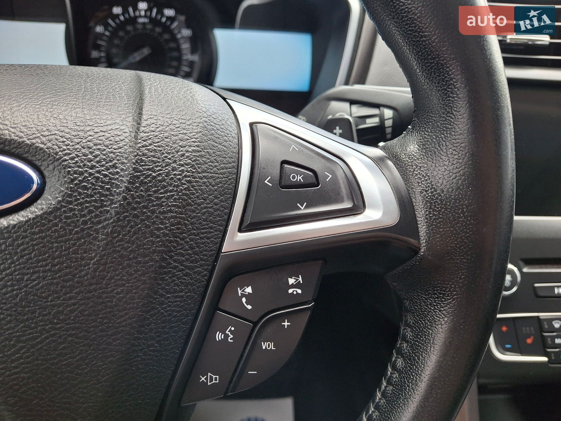 Ford Fusion 2017 VIN 3FA6P0HD2HR332004 фото оголошення 14 з 26