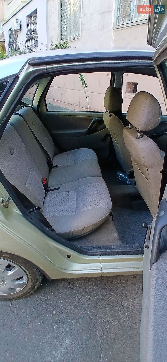 ВАЗ / Lada 1118 Калина 2008 VIN XTA11184080153993 фото оголошення 8 з 34