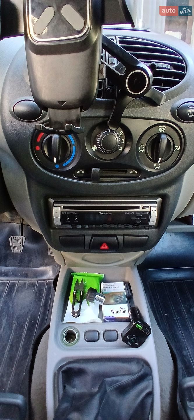 ВАЗ / Lada 1118 Калина 2008 VIN XTA11184080153993 фото оголошення 19 з 34