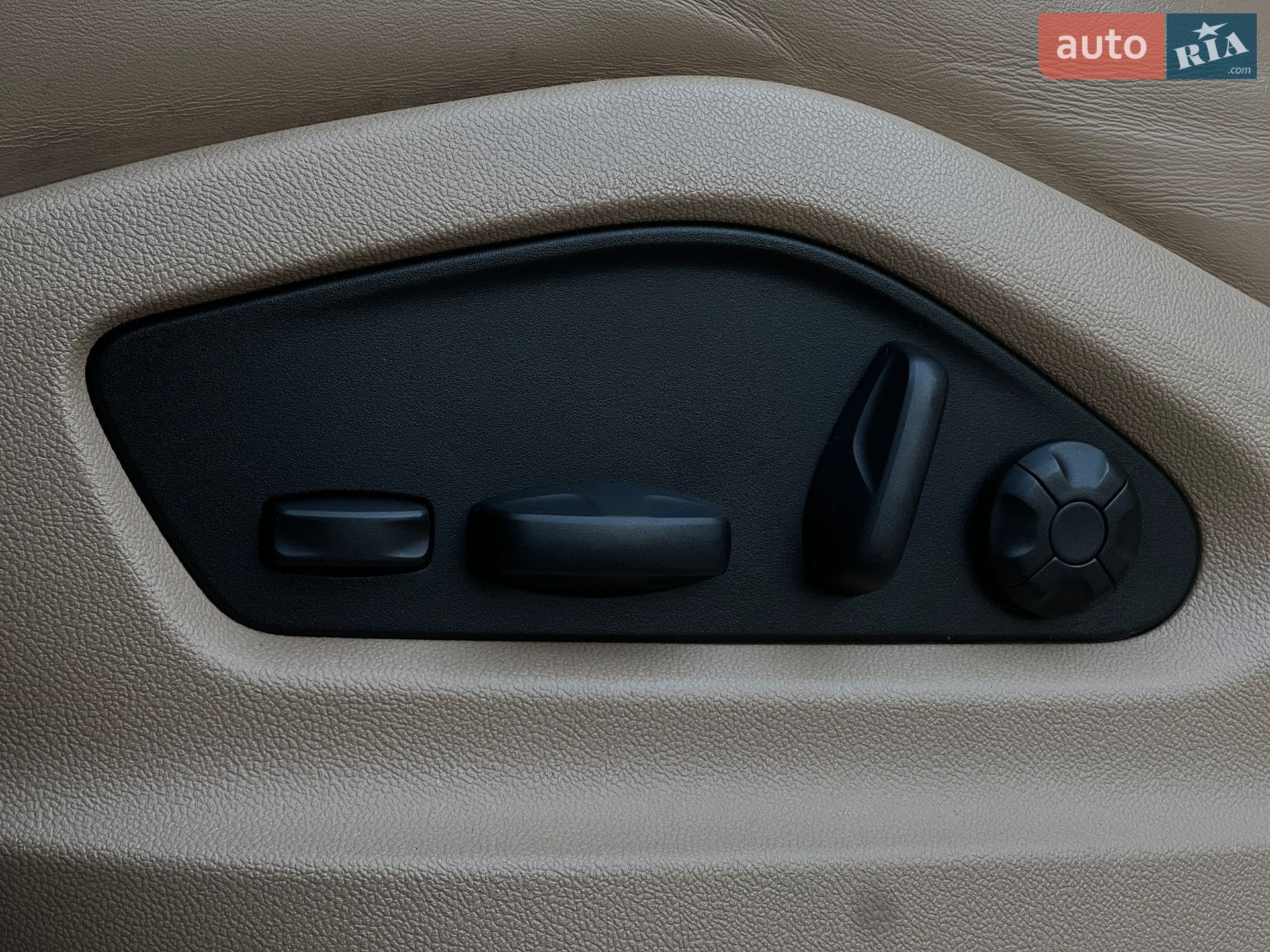 Porsche Cayenne 2022 VIN WP1AE2AY9NDA26522 фото оголошення 23 з 49