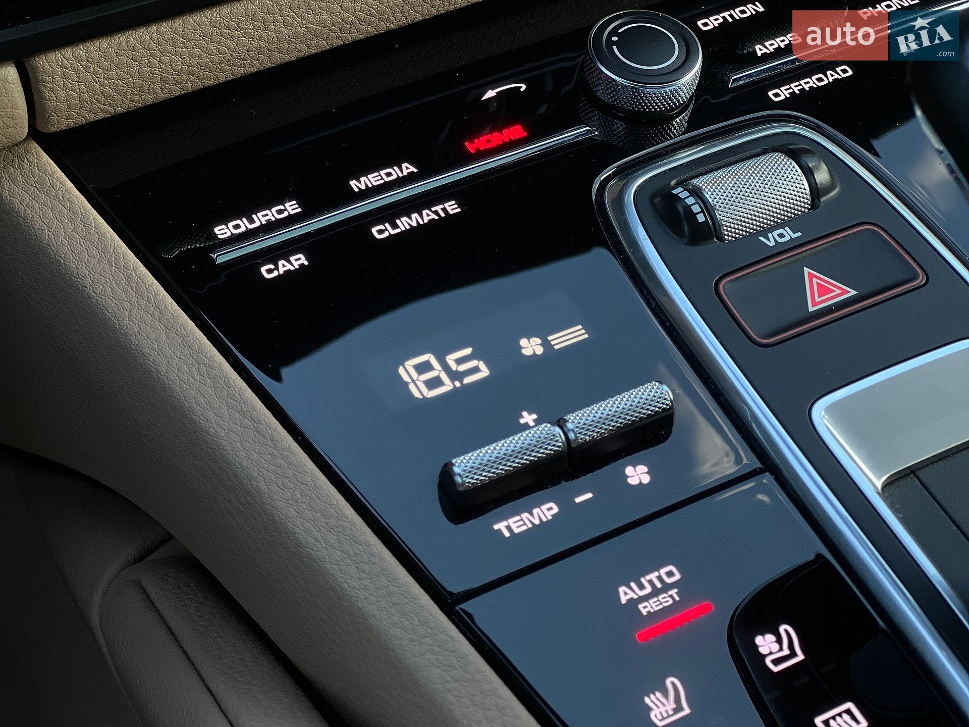 Porsche Cayenne 2022 VIN WP1AE2AY9NDA26522 фото оголошення 39 з 49
