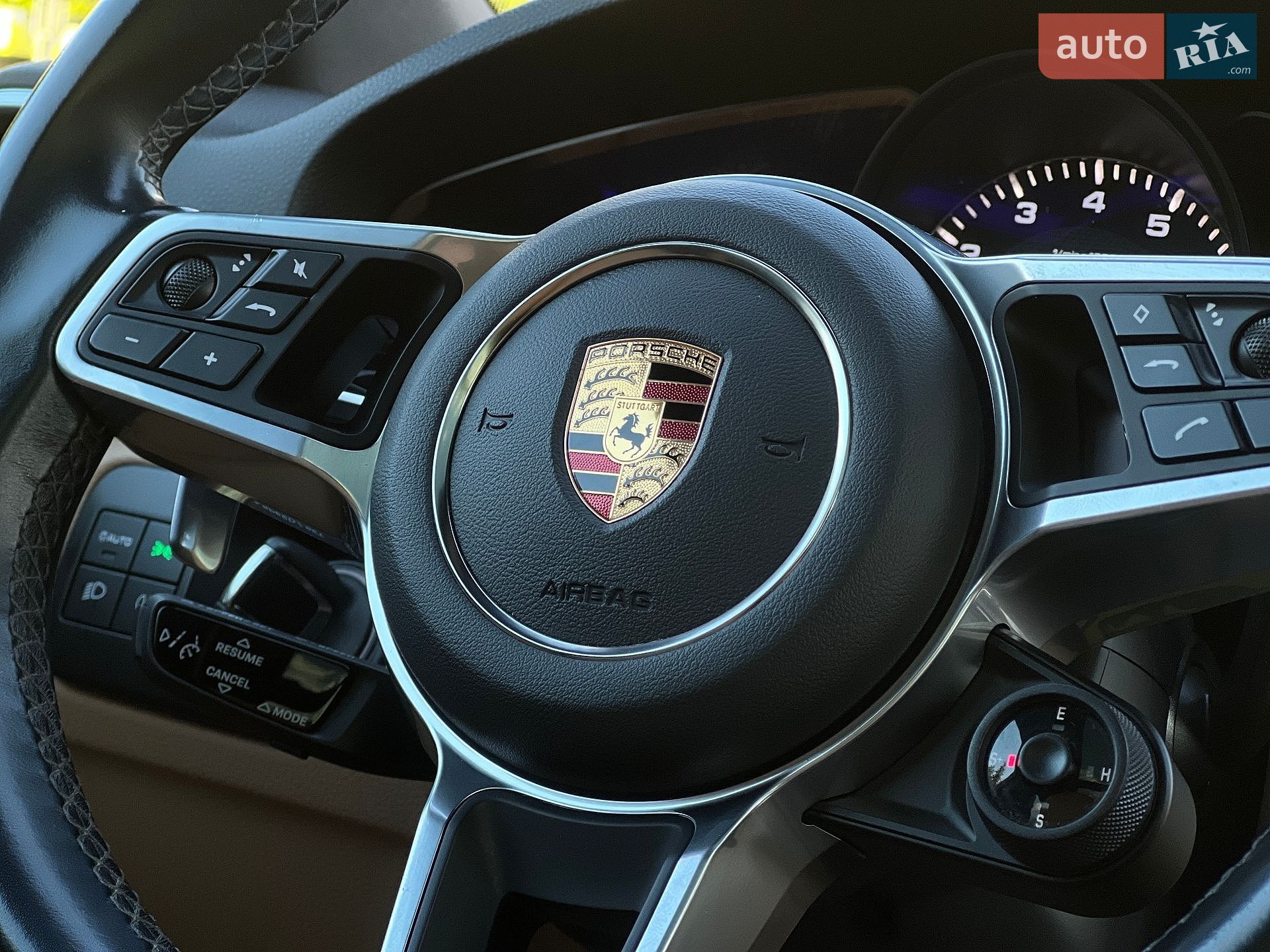 Porsche Cayenne 2022 VIN WP1AE2AY9NDA26522 фото оголошення 46 з 49