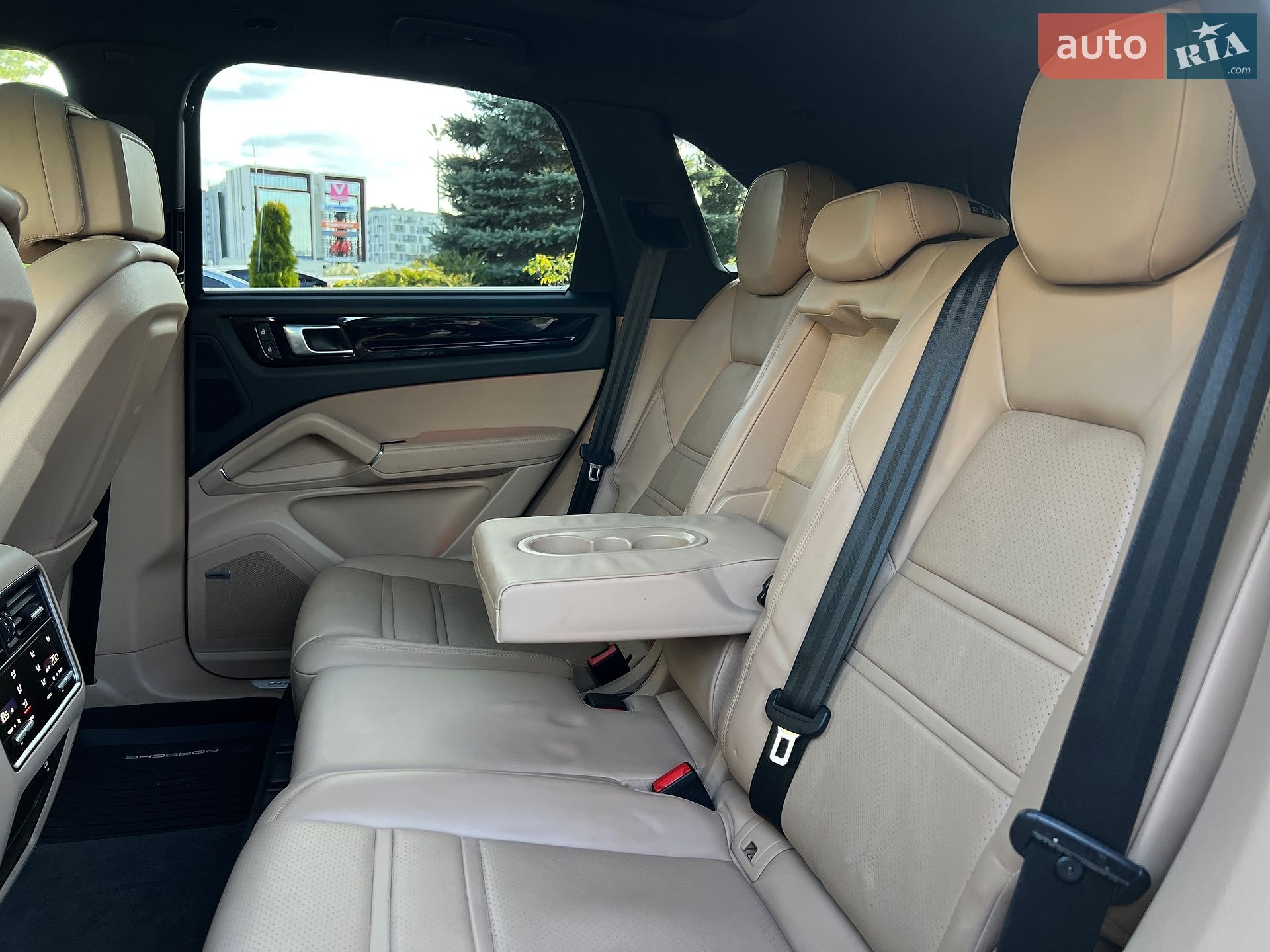 Porsche Cayenne 2022 VIN WP1AE2AY9NDA26522 фото оголошення 47 з 49