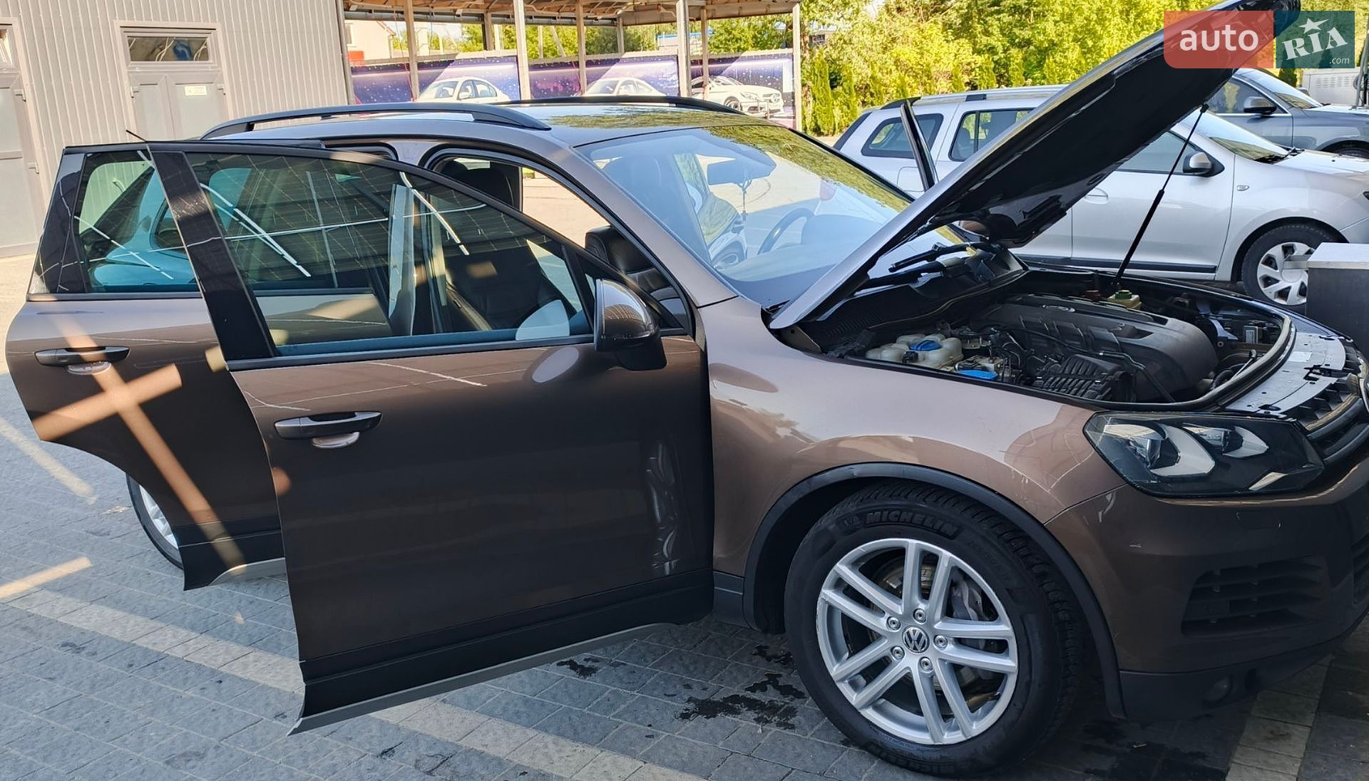 Volkswagen Touareg 2012 VIN WVGZZZ7PZCD050862 фото оголошення 2 з 39