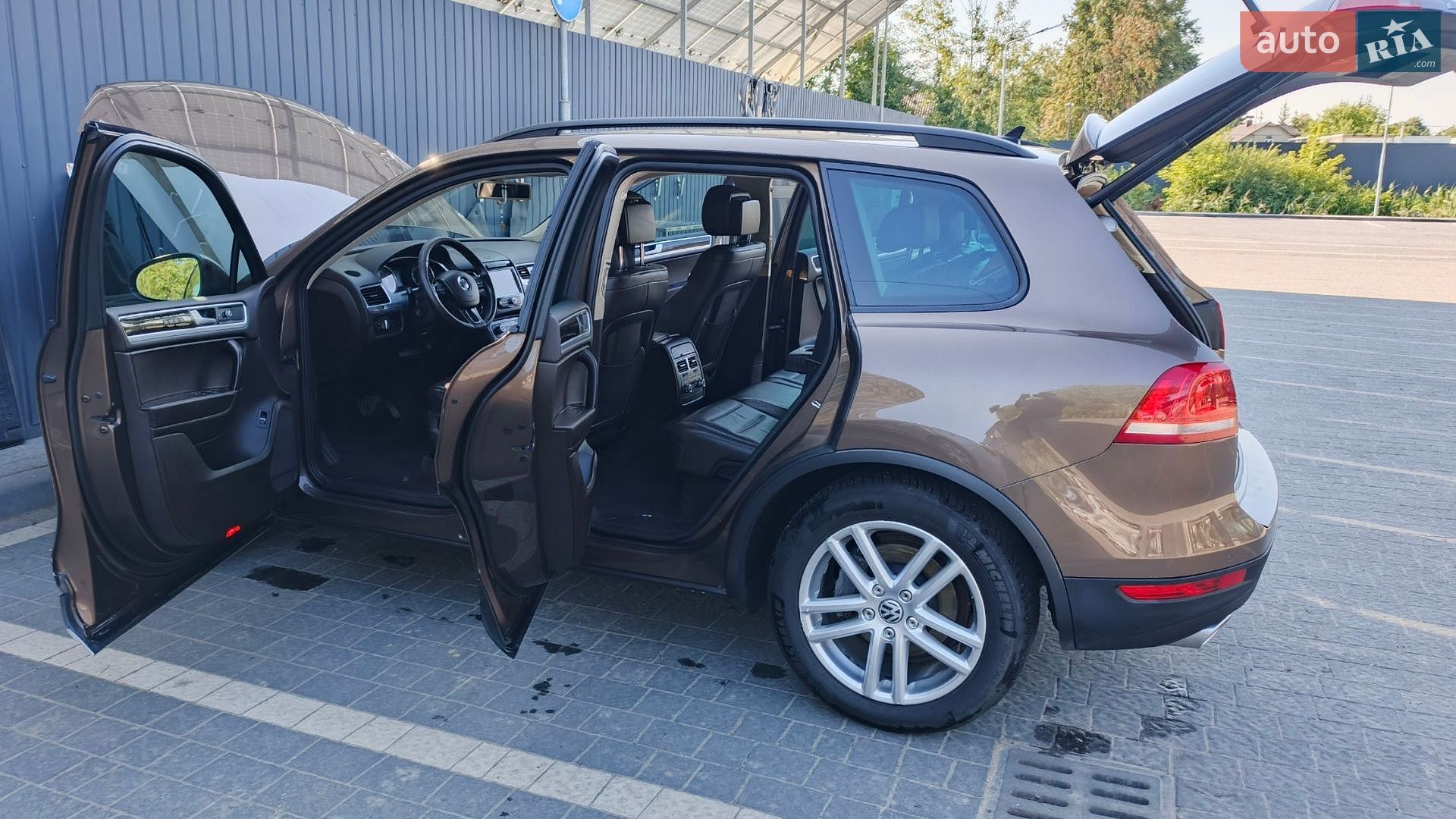 Volkswagen Touareg 2012 VIN WVGZZZ7PZCD050862 фото оголошення 4 з 39