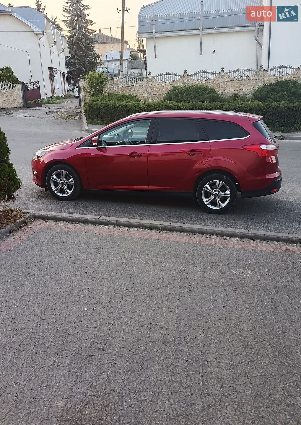 Ford Focus 2012 VIN WF0LXXGCBLCY66958 фото оголошення 5 з 18