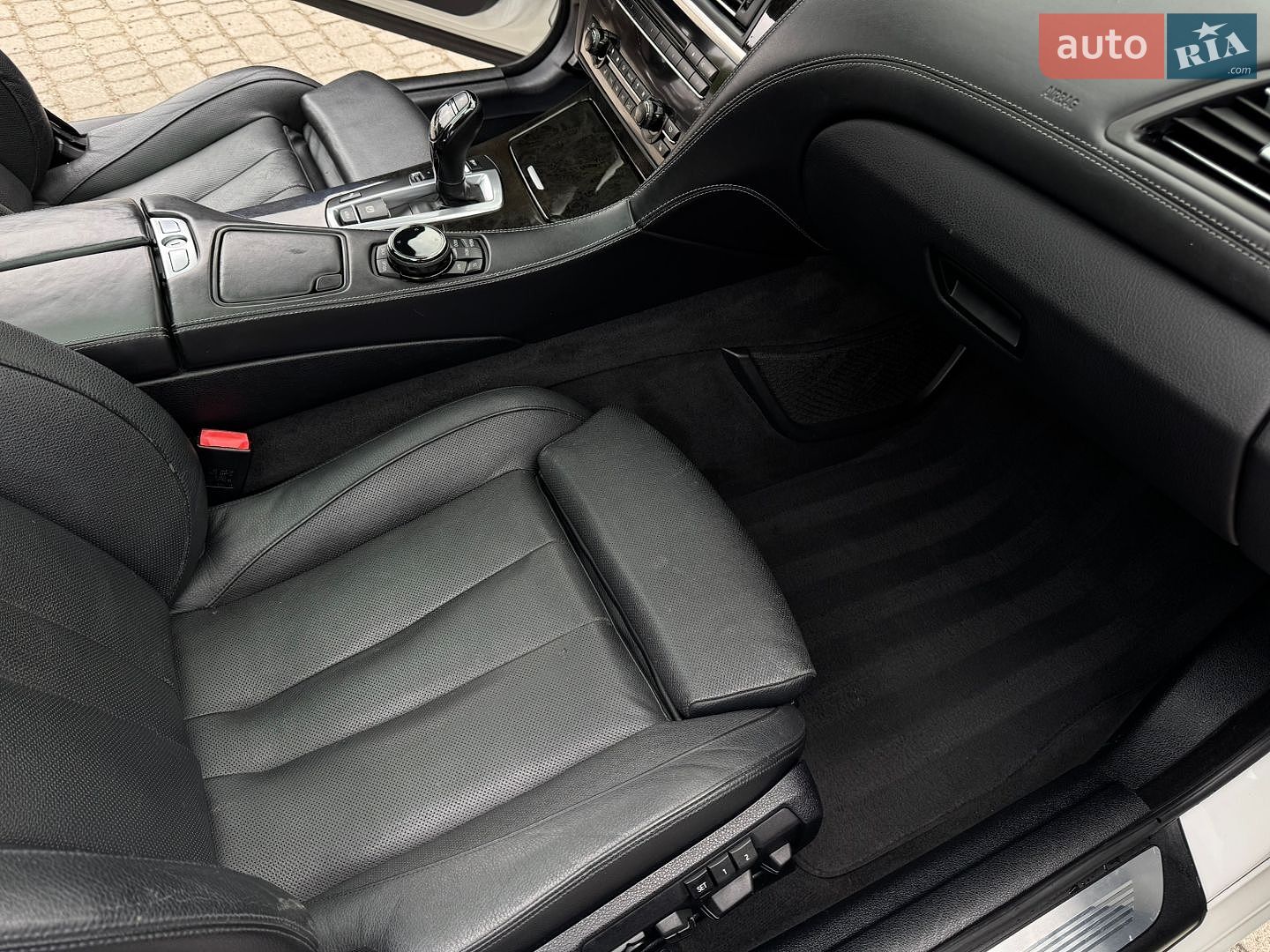 BMW 6 Series 2014 VIN WBALW3C55FC893050 фото оголошення 22 з 23
