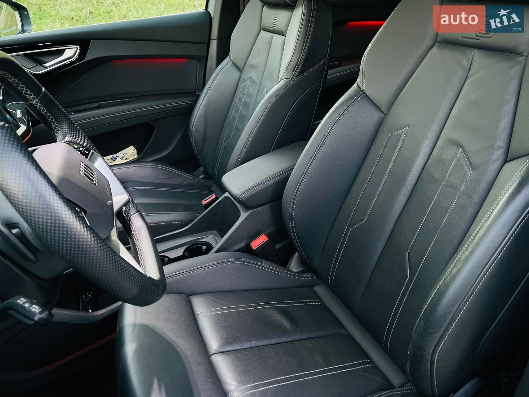 Audi e-tron 2022 VIN WAUZZZFZ4NP043372 фото оголошення 5 з 29