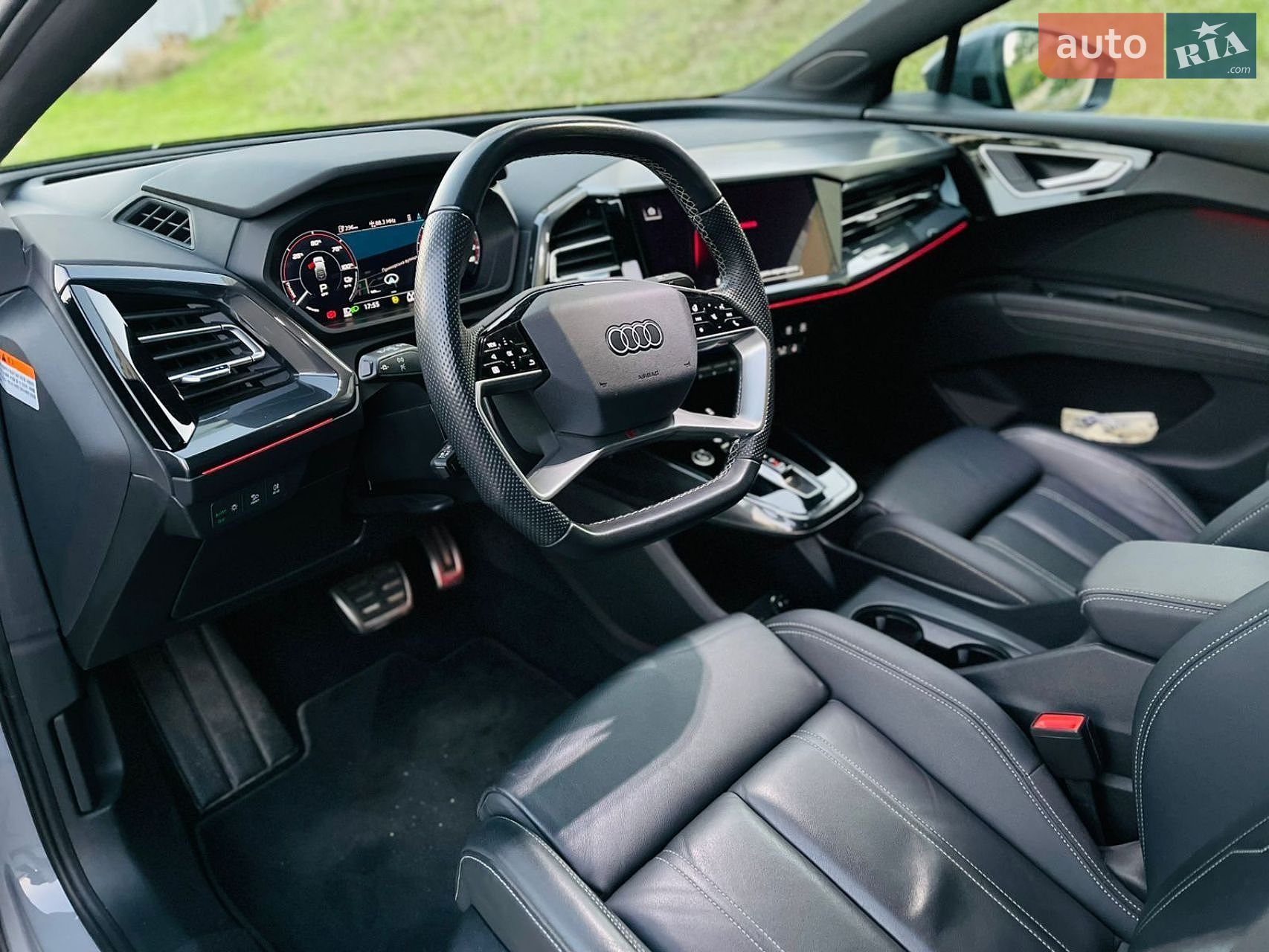 Audi e-tron 2022 VIN WAUZZZFZ4NP043372 фото оголошення 11 з 29