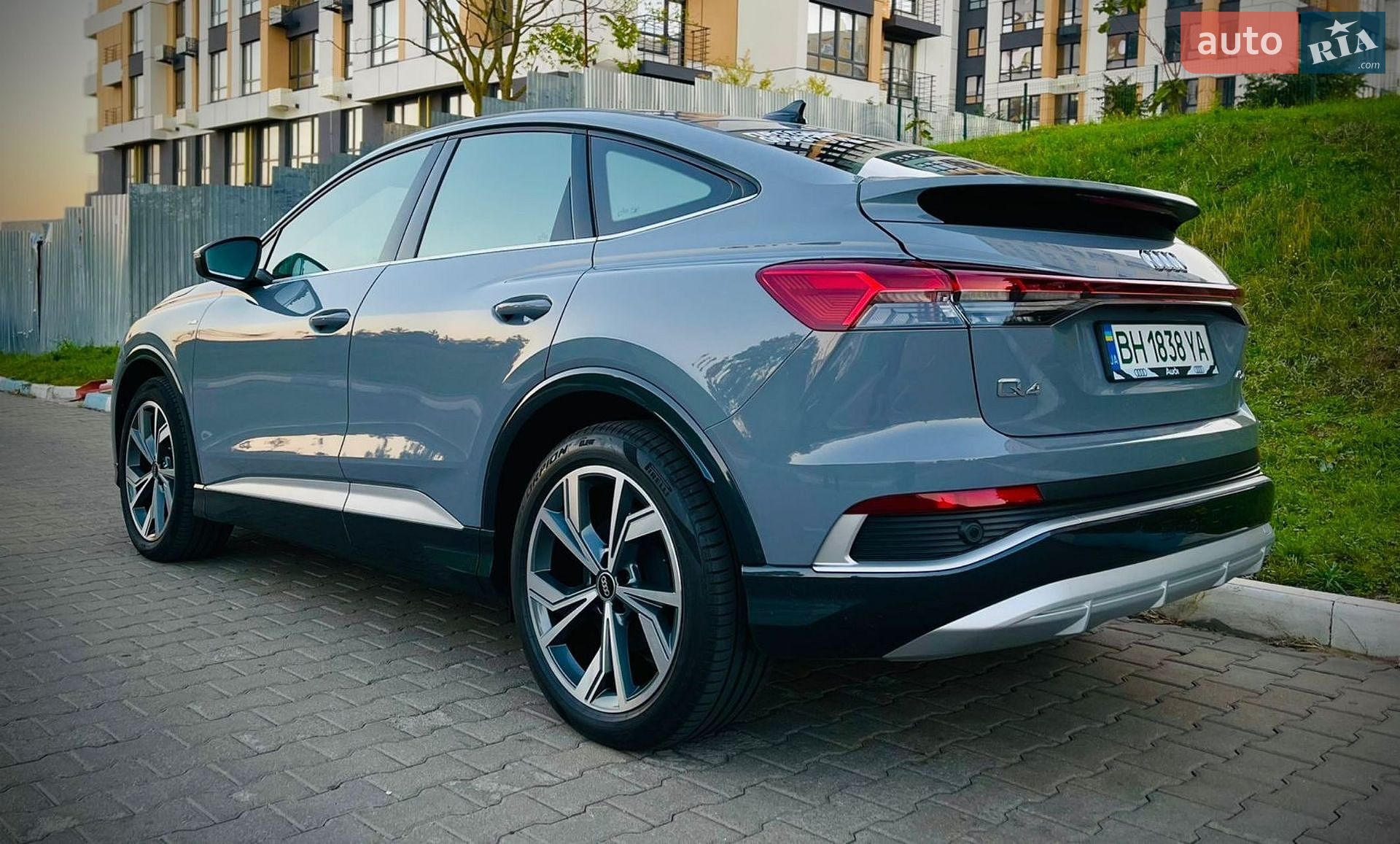 Audi e-tron 2022 VIN WAUZZZFZ4NP043372 фото оголошення 20 з 29