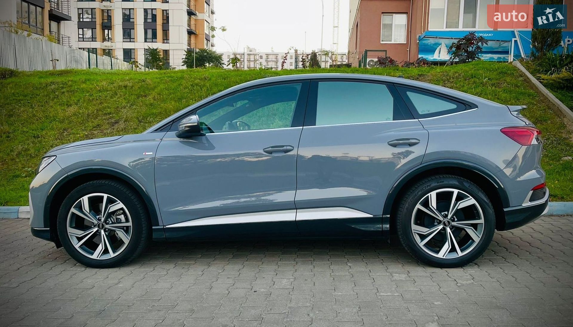 Audi e-tron 2022 VIN WAUZZZFZ4NP043372 фото оголошення 22 з 29