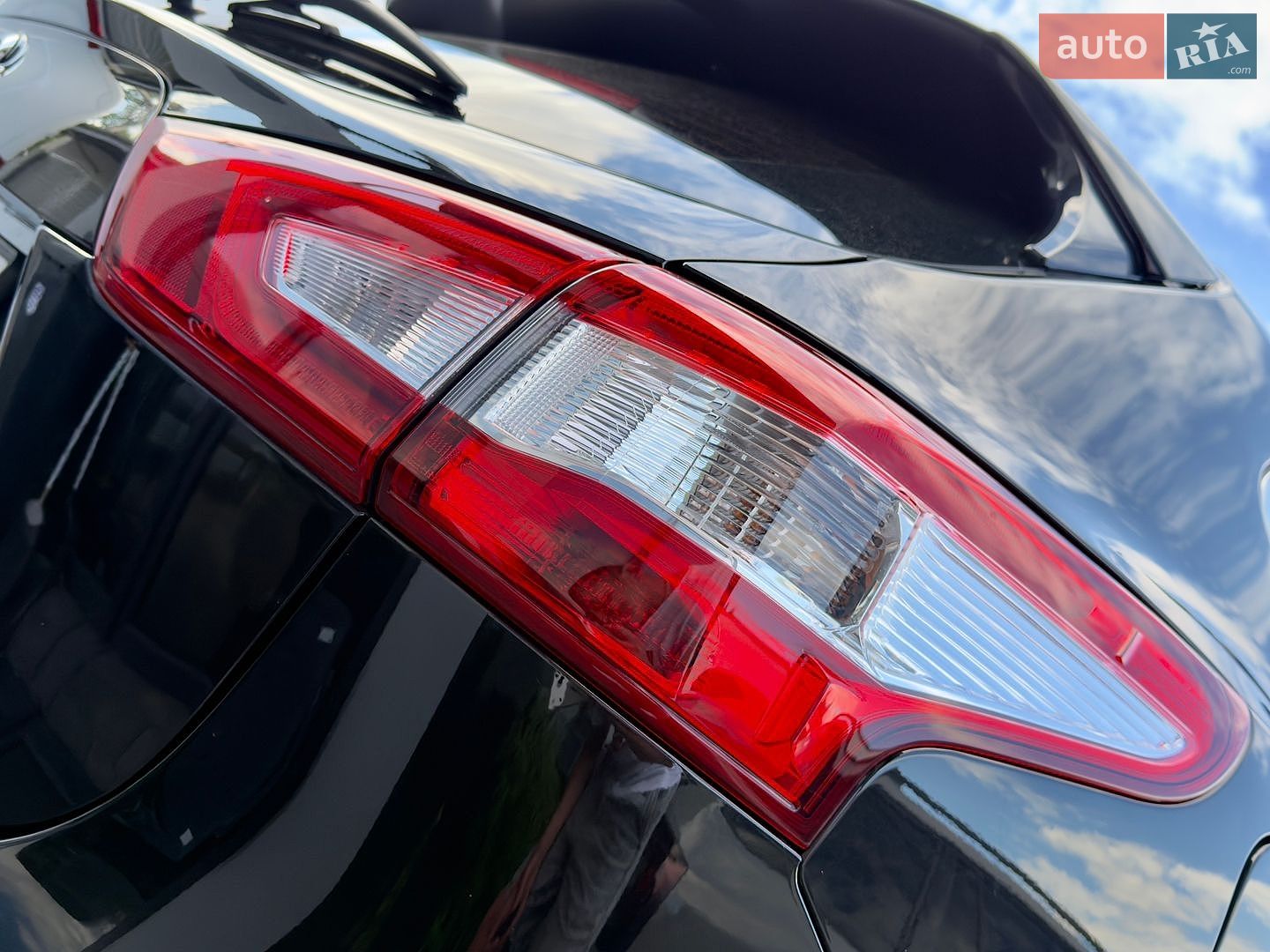 Nissan Qashqai 2015 VIN SJNFDAJ11U1500688 фото оголошення 10 з 41