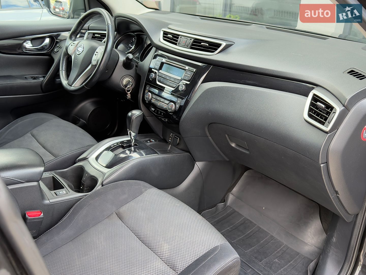 Nissan Qashqai 2015 VIN SJNFDAJ11U1500688 фото оголошення 14 з 41