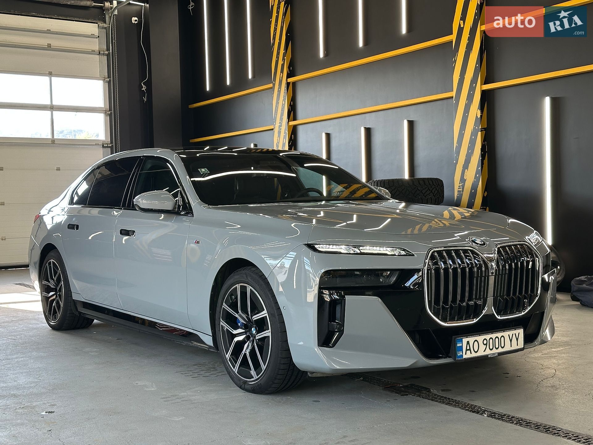 BMW i7 2022 VIN WBY51EJ030CK93369 фото оголошення 3 з 48