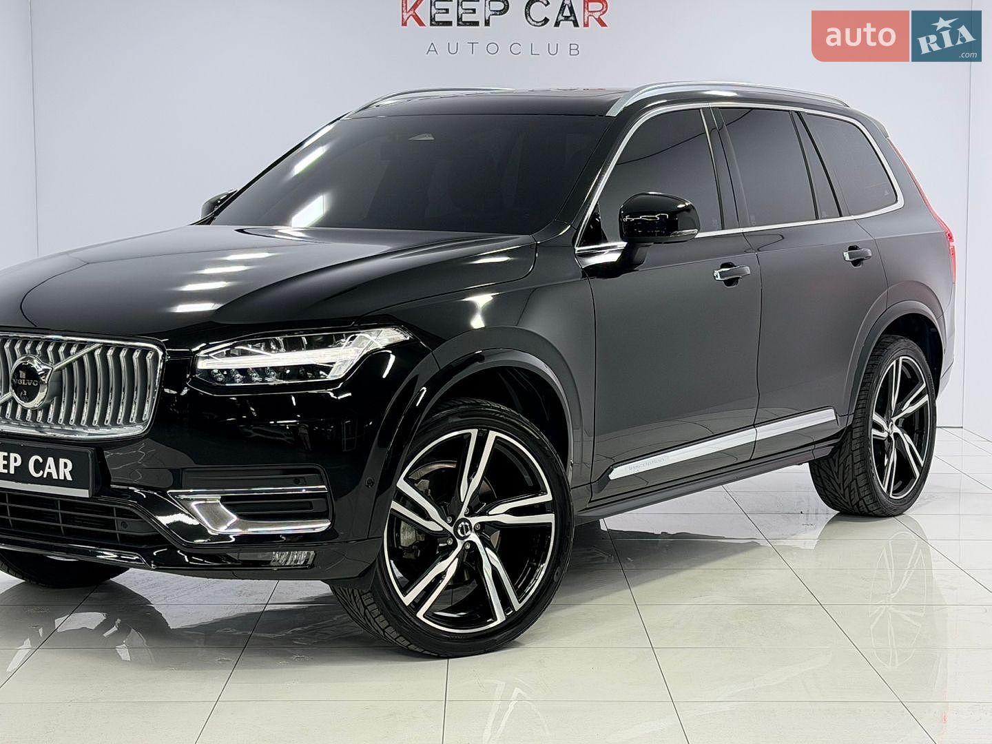 Volvo XC90 2023 VIN YV1LF0623P1967513 фото оголошення 2 з 40