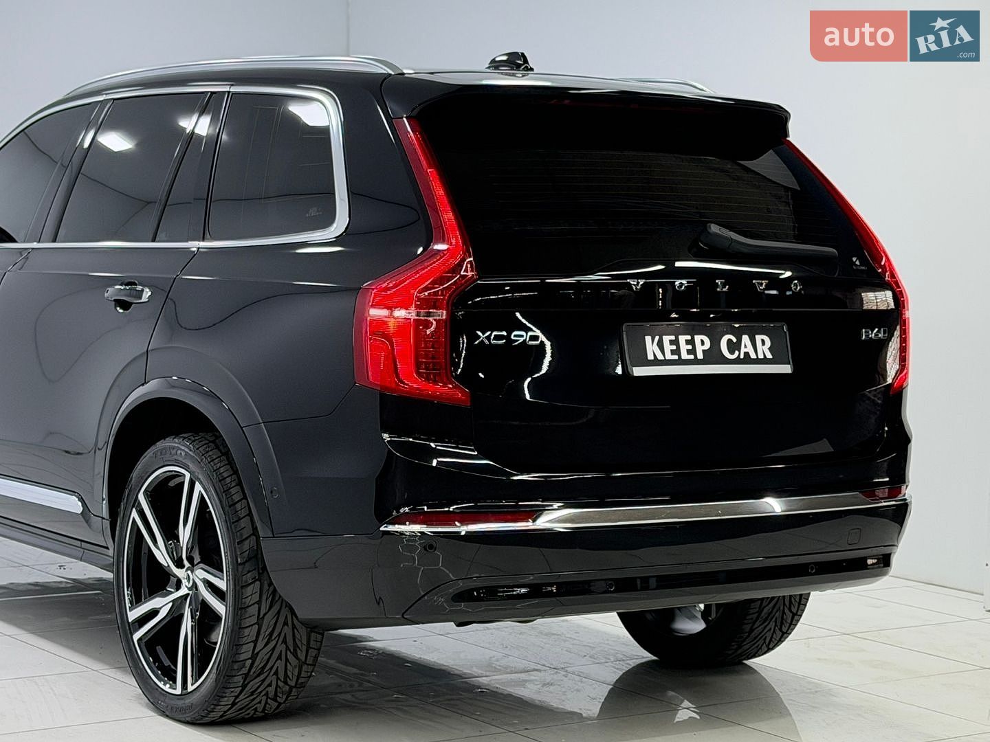 Volvo XC90 2023 VIN YV1LF0623P1967513 фото оголошення 9 з 40