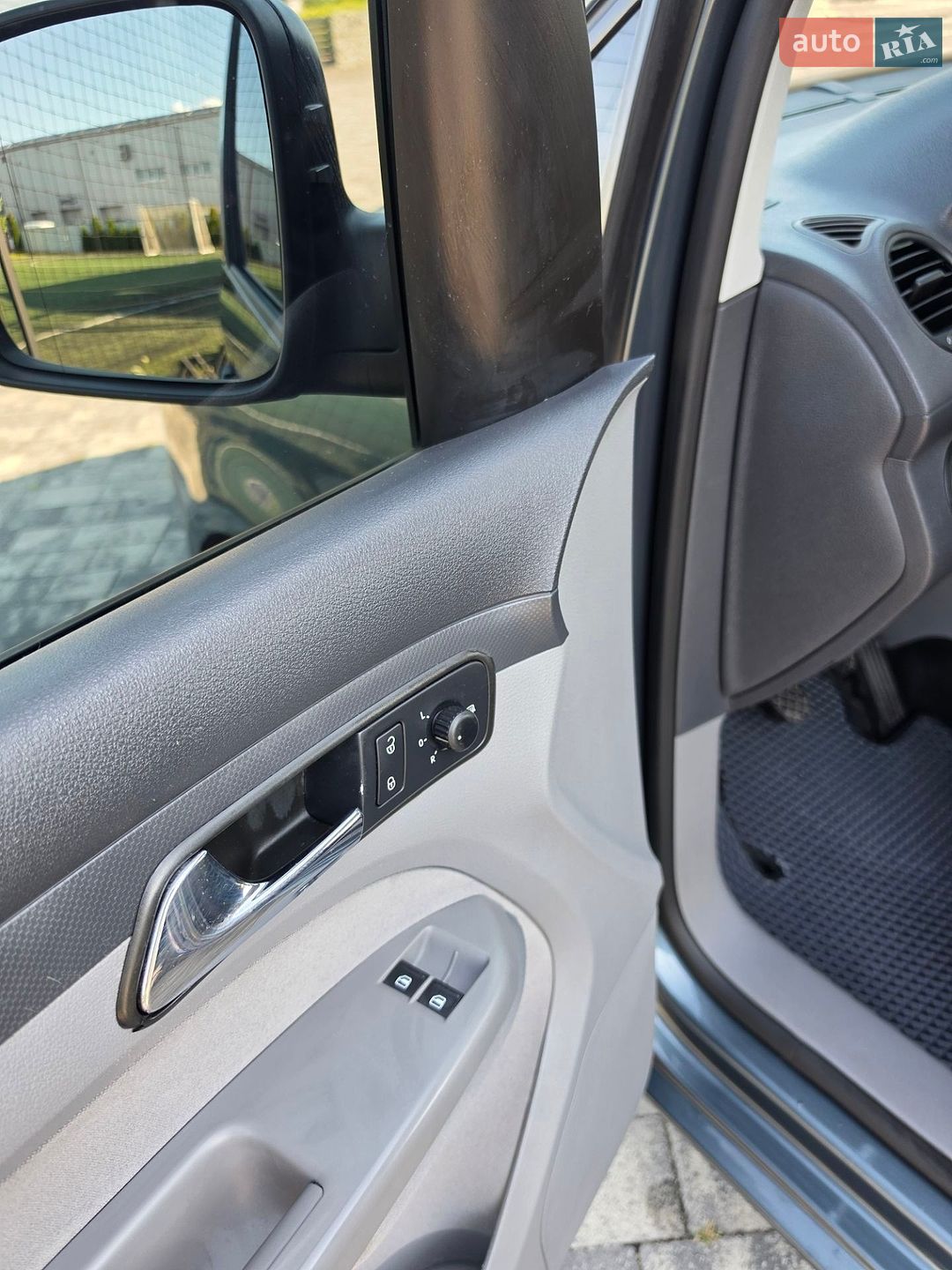 Volkswagen Caddy 2008 VIN WV2ZZZ2KZ8X147215 фото оголошення 17 з 27