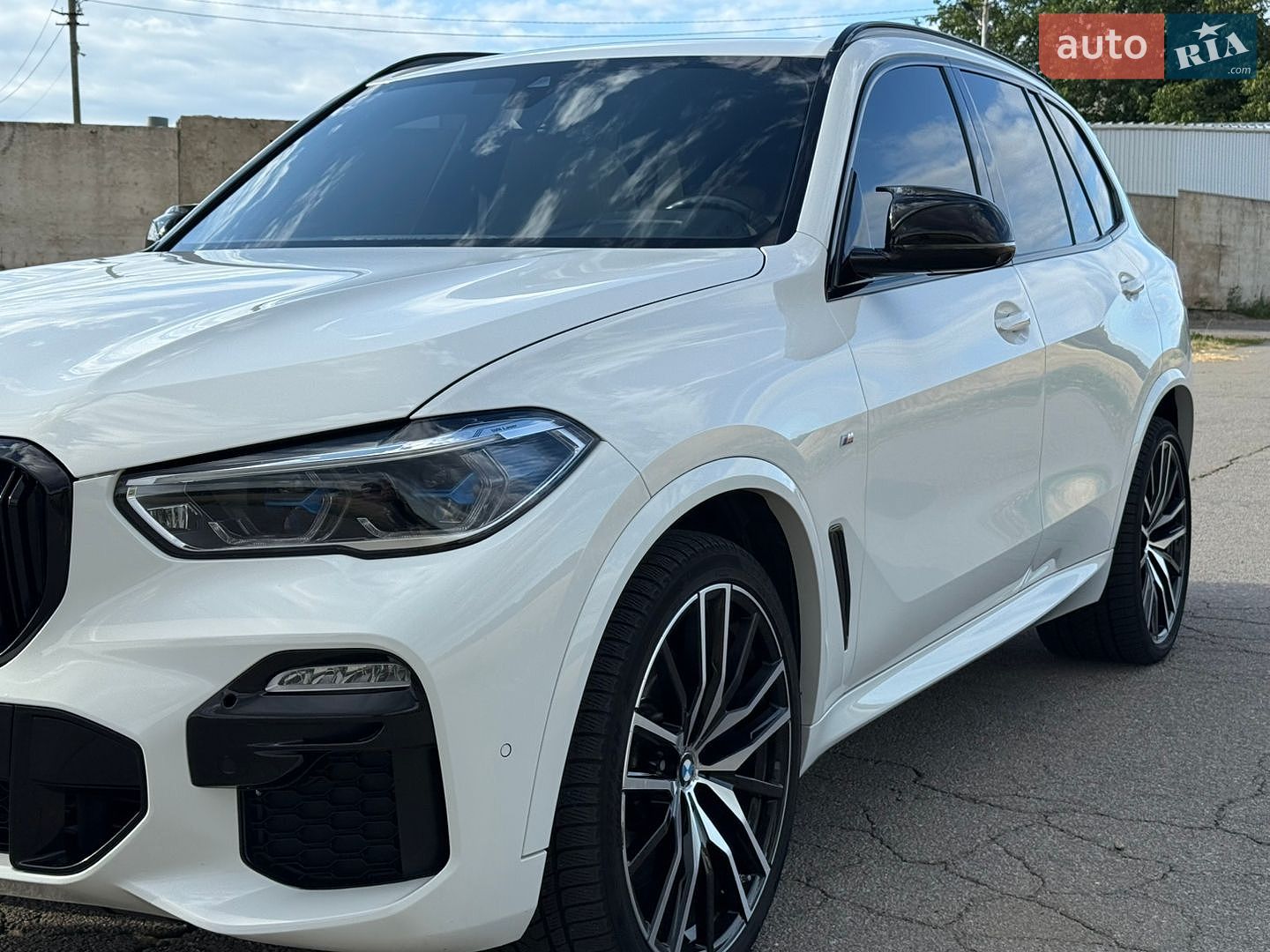 BMW X5 2019 VIN WBACV61050LK08418 фото оголошення 13 з 77