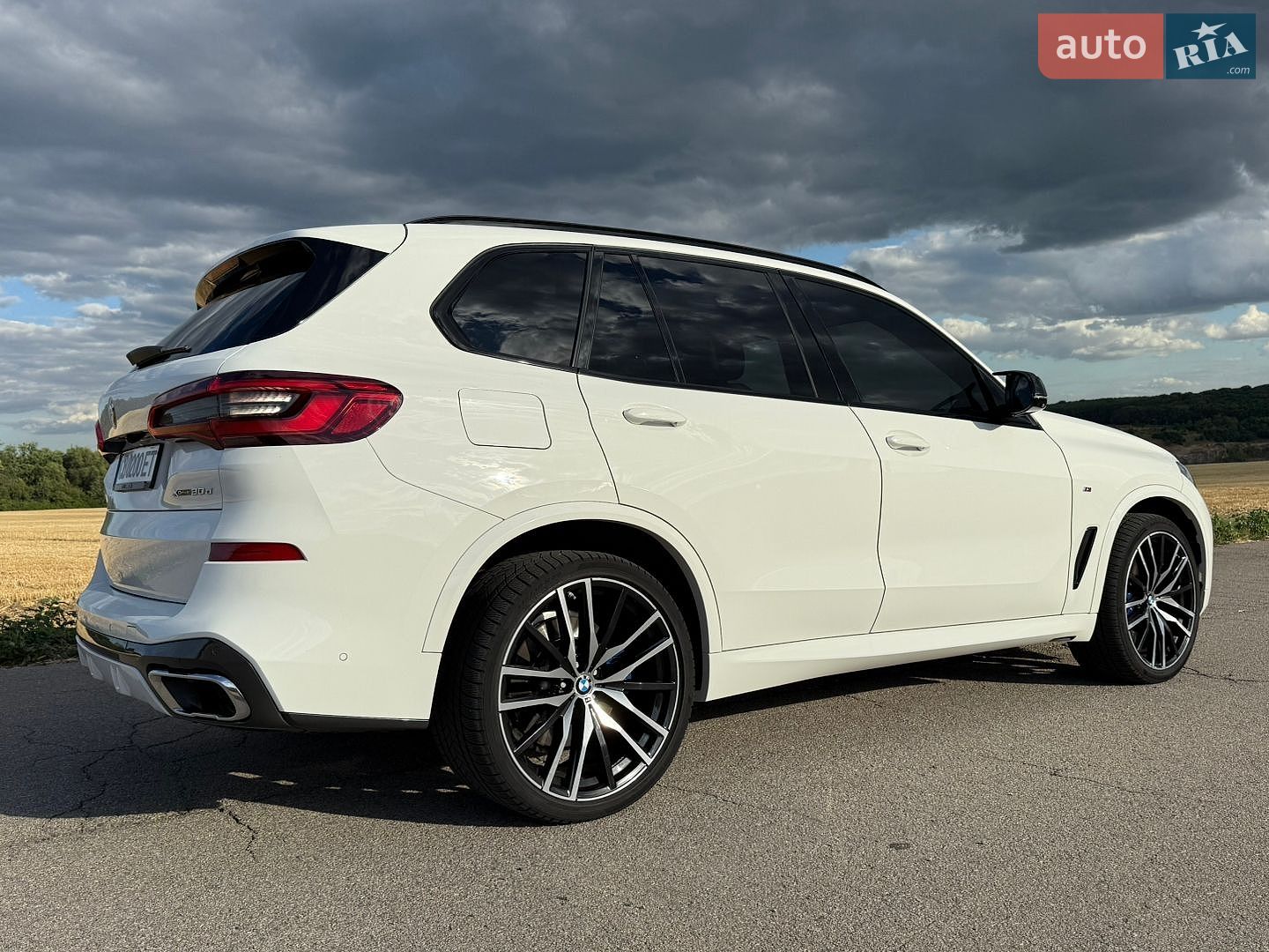 BMW X5 2019 VIN WBACV61050LK08418 фото оголошення 17 з 77