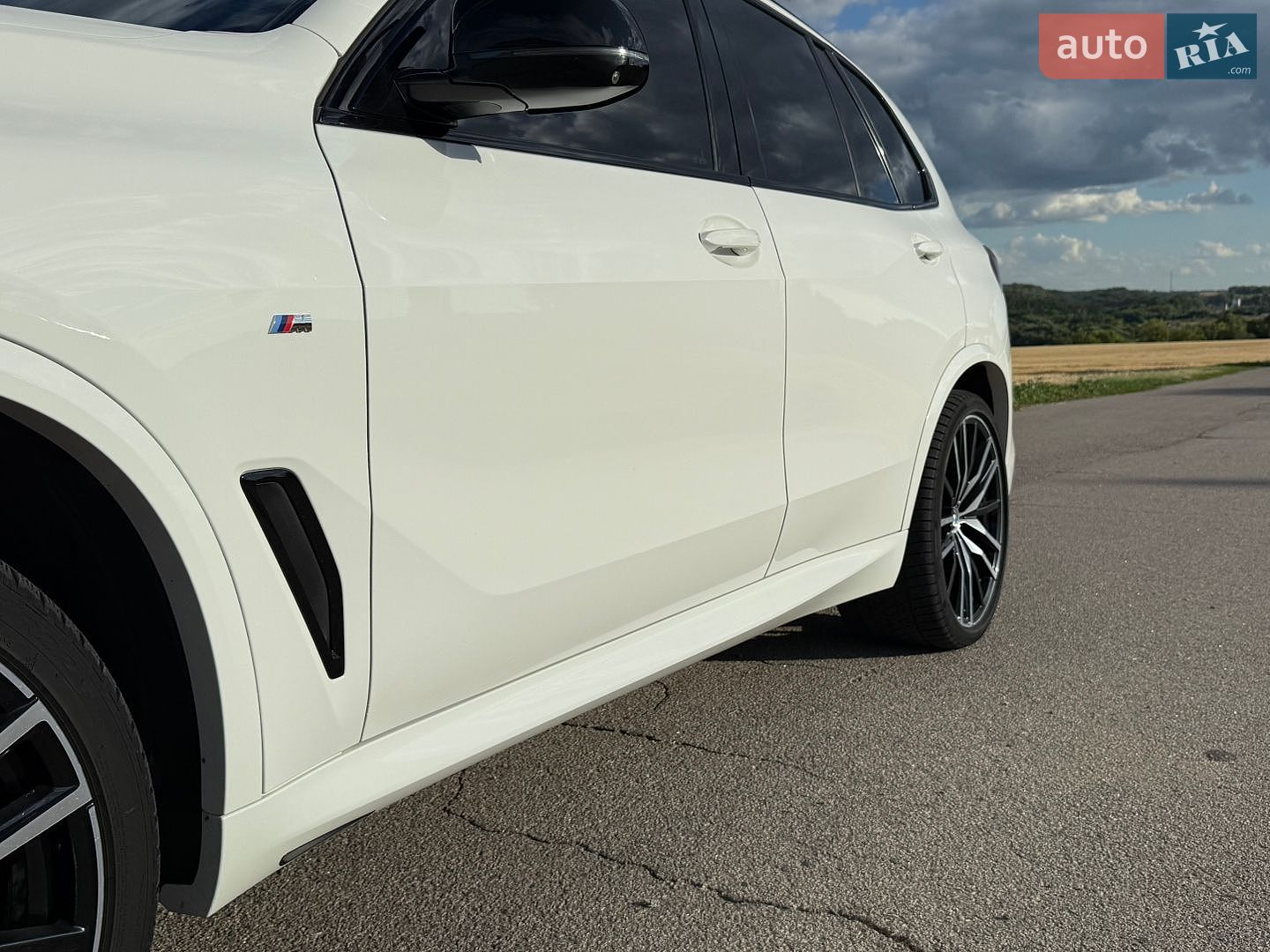 BMW X5 2019 VIN WBACV61050LK08418 фото оголошення 37 з 77