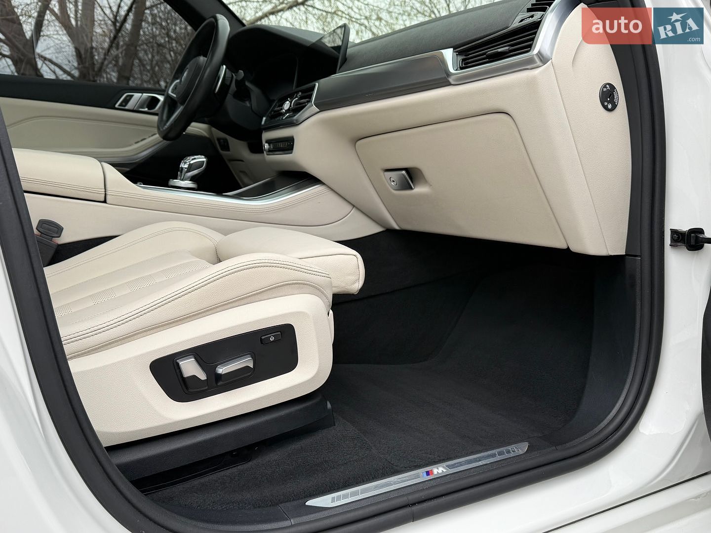BMW X5 2019 VIN WBACV61050LK08418 фото оголошення 60 з 77